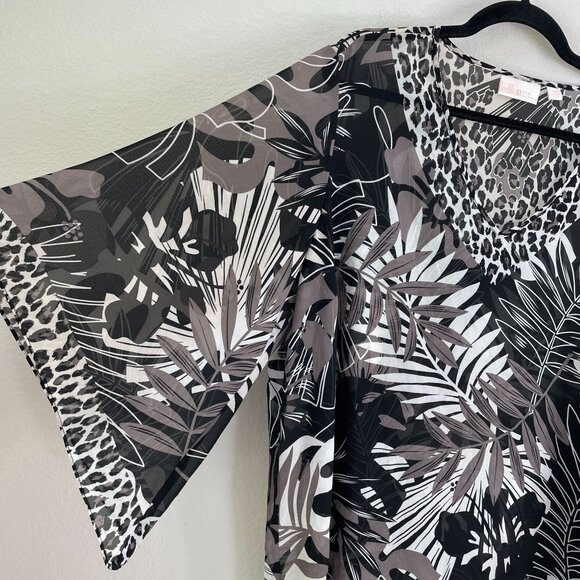 Kim Gravel Belle Womens Plus 2X Poncho Black Gray Jungle Leopard Tunic Top - Picture 9 of 10